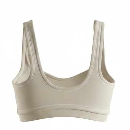 Rear view of the SAVAG3 HERA™ women's performance sports bra showcasing the supportive back design and premium performance fabric